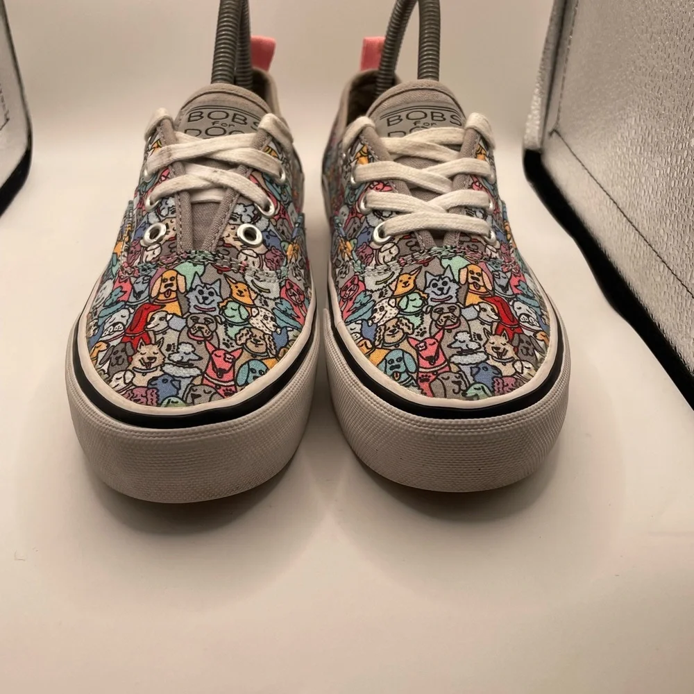 Bobs from Skechers Dog Bingo womens platform sneakers size 6